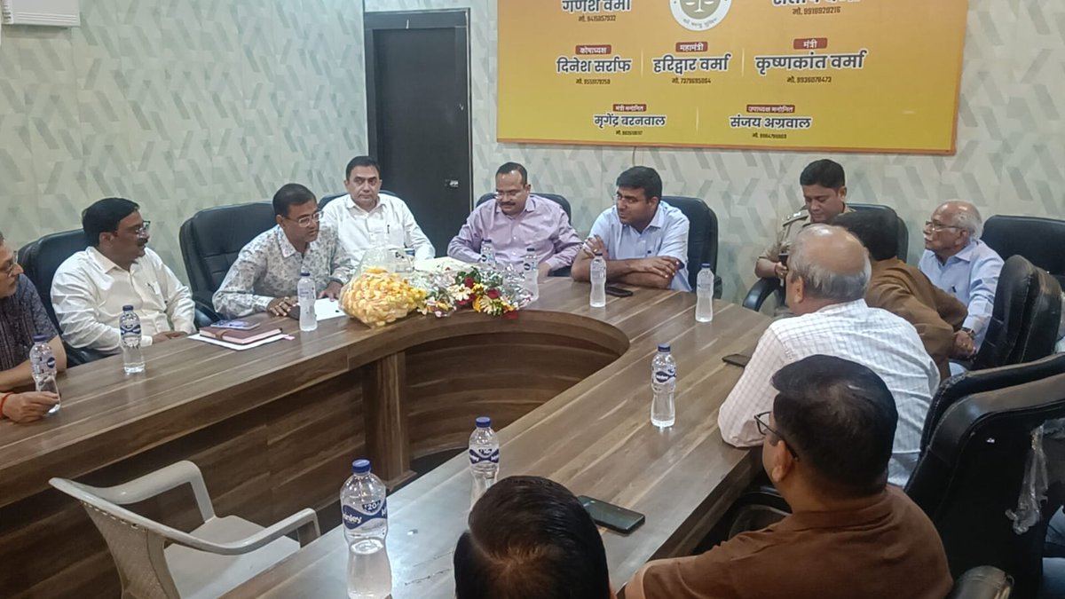 DM GORAKHPUR tweet media