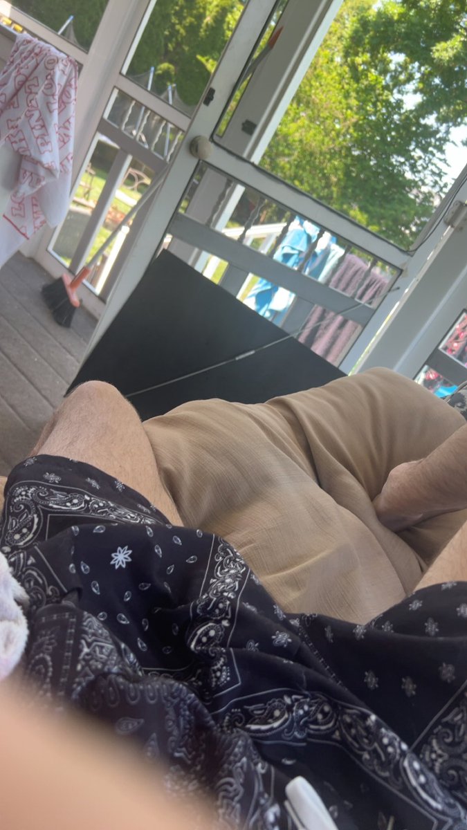 cod2323535207's tweet photo. come pull it out ?? #nsfwtwt #dick #moots https://t.co/ls3x4nvzFc