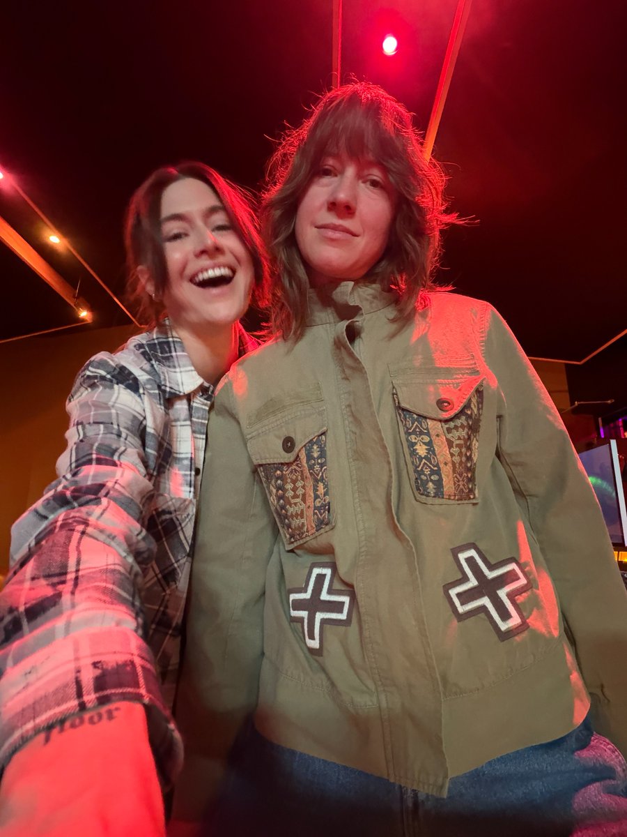 Larkin Poe tweet media