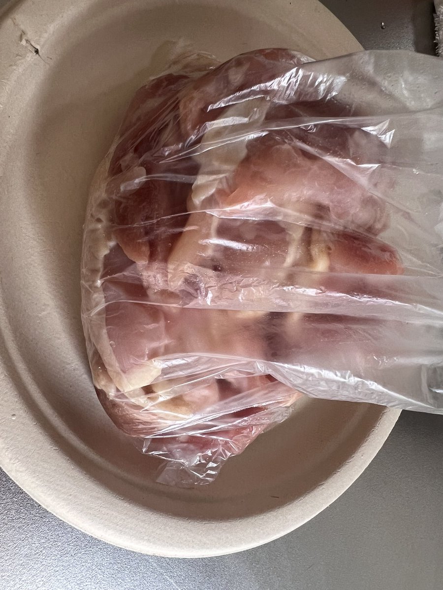 明日の夜のお楽しみです🍗 