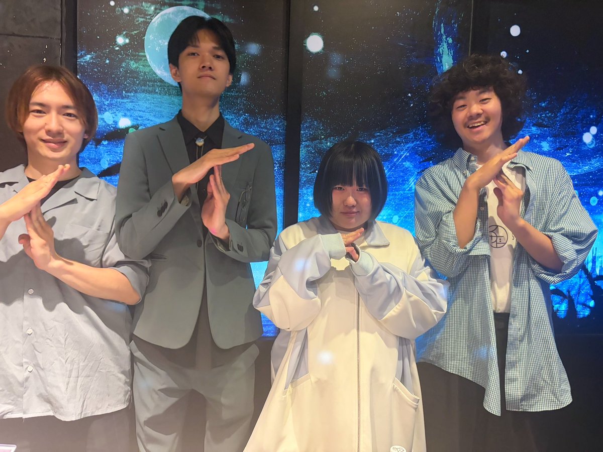 ino__side's tweet photo. 5/19地獄の60丁目@赤坂navey floor
記念すべき60回目のライブでした🎊㊗
もうこんなにとも思うし、まだこれだけかとも思うし、
いつのライブが最後でも、あなたが心からよかったって思える音楽を届けたいです。
聴いてくれてありがとう！これからもよろしくの🩵
@navey_floor #イノサイド #naveyfloor https://t.co/xXWML90nbM