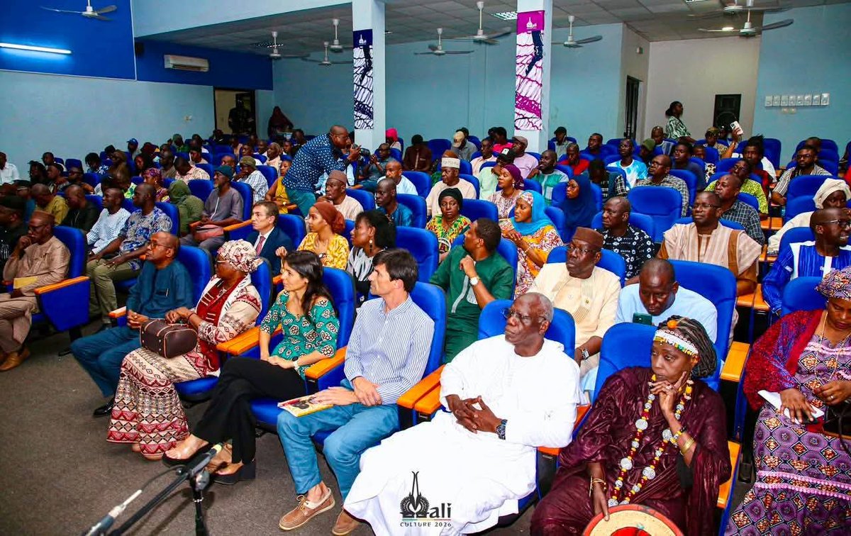 UnescoBamako's tweet photo. @UnescoBamako a pris part, le 14 mai 2026, à la cérémonie officielle de lancement de la 15ᵉ édition des Rencontres de Bamako – #Biennale africaine de la #photographie , un événement culturel majeur organisé depuis 1994 sous l’égide du ministère en charge de la #Culture du #Mali. https://t.co/dlQh22G1ny