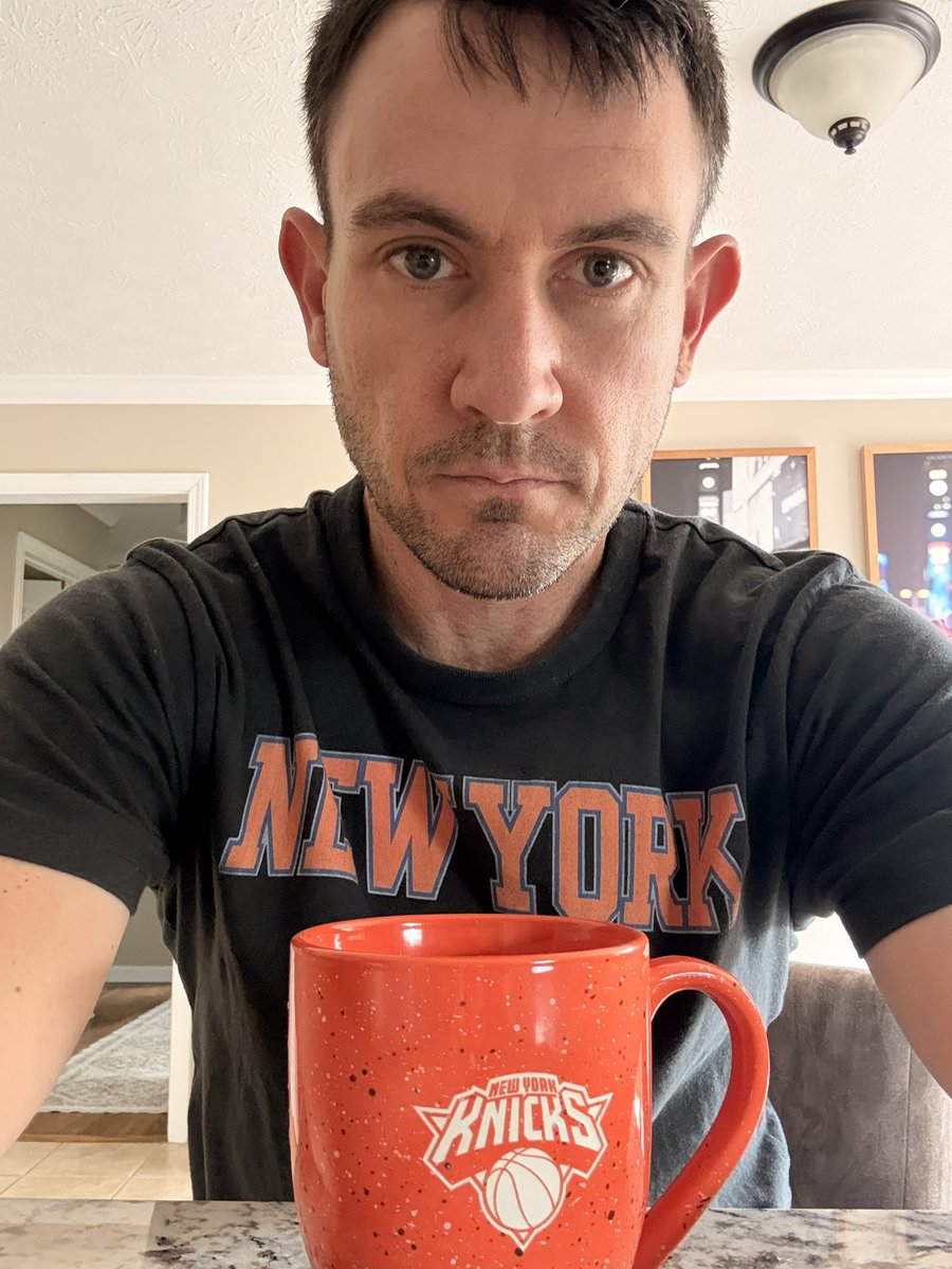 authenticallymb's tweet photo. Game day ready. Let’s go Knicks. https://t.co/5KB7x0uPJ7