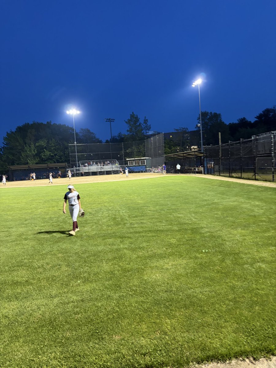 FelicettiJake's tweet photo. Just men supporting woman sports #softball #equalrights #shesnotlettingyouhitbro https://t.co/fPXpn1isST
