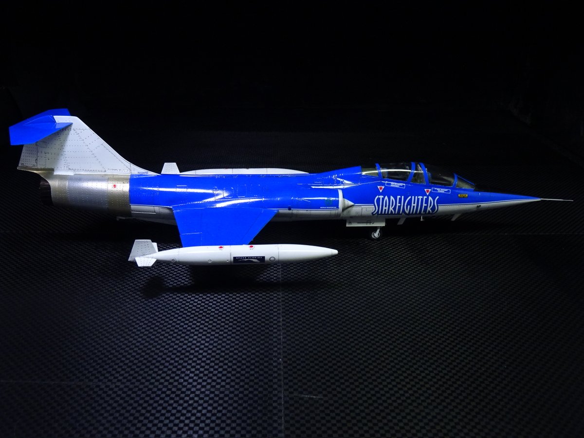 wing9_2nd's tweet photo. 1/48 ハセガワ CF-104D スターファイターズ完成！光沢のあるピカピカな作品にしました✨　学生の頃から作ってみたかったカラーリングの機体で達成できて満足♪ https://t.co/l0hXLx6jVr