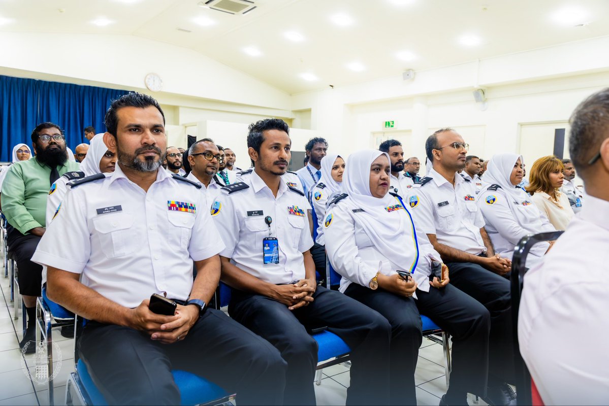 Maldives Customs Service tweet media