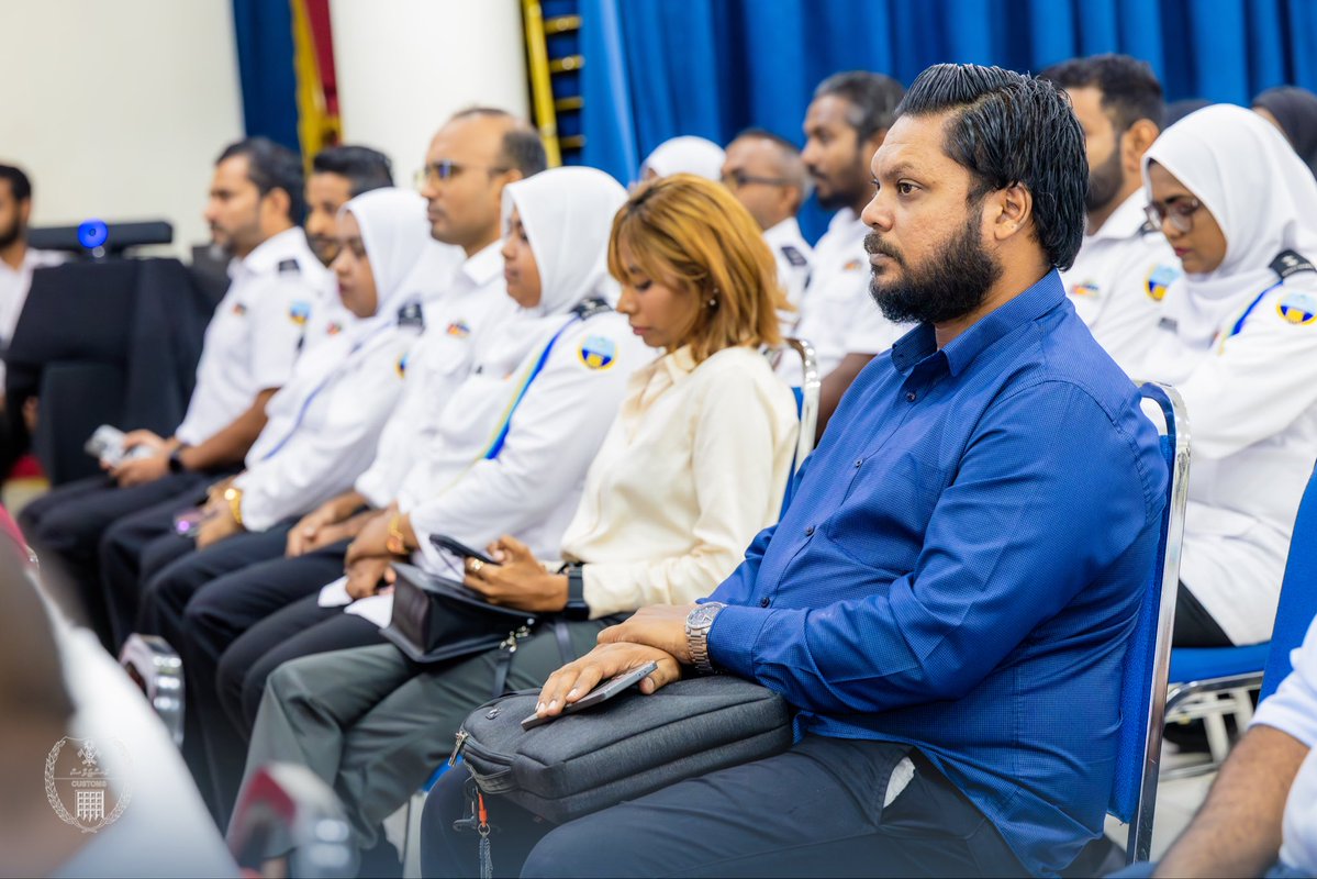 Maldives Customs Service tweet media