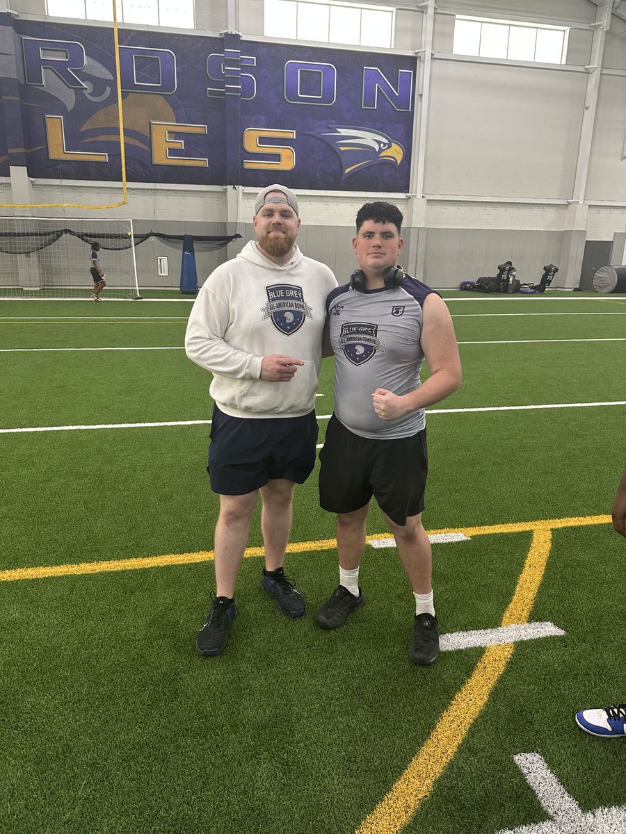 johnny_wray08's tweet photo. Had a great Sunday @BlueGreyFB. Thanks for the invite and the opportunity to learn and compete. https://t.co/i93WO759Mz