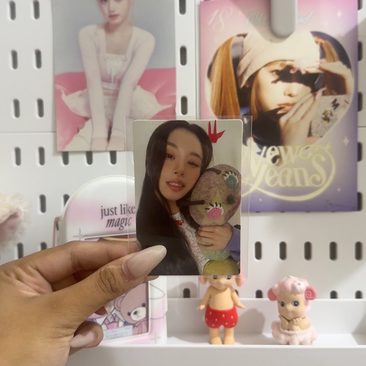 bblyumi's tweet photo. ( #wtsyumi ) 

 — ☆ﾐ strategy showcase pcs (₱250 ea) 
          onhand ! mint condi. 
          1 week res w nrdp, ok! 

      ⌕ https://t.co/vSKqUJp6eh 

# wts lfb ph twice chaeyoung dahyun strategy showcase photocard pc bear plushie https://t.co/JHqML4YgEZ