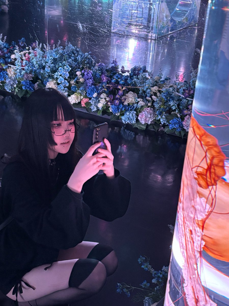 しんでいる tweet media