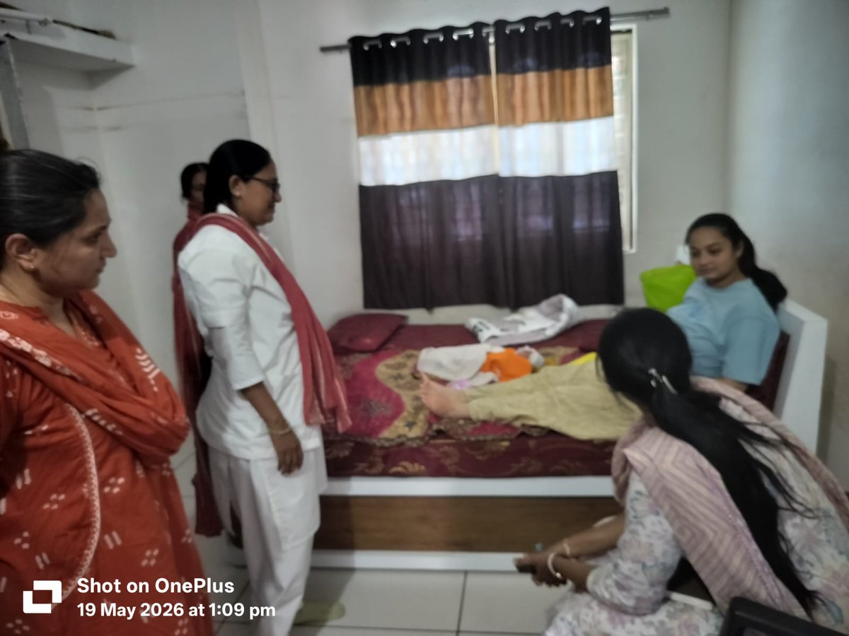 PhcHadiyol's tweet photo. Today Medical officer Hadiyol visited AAM Katwad 
And also cross check record Register,Home visited PNC and palliative patient,TB patient and also given valuable suggestions for AAM staff.@sabarkanthadp
@CdhoSabarkantha @THOHimatnagar https://t.co/R81DSEPjgD