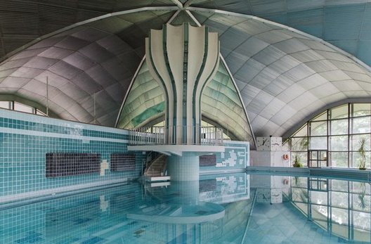 eastblocvisuals's tweet photo. Photographs from Maryam Omidi's book 'Holidays in Soviet Sanitoriums'. https://t.co/V1pmK5jhcM