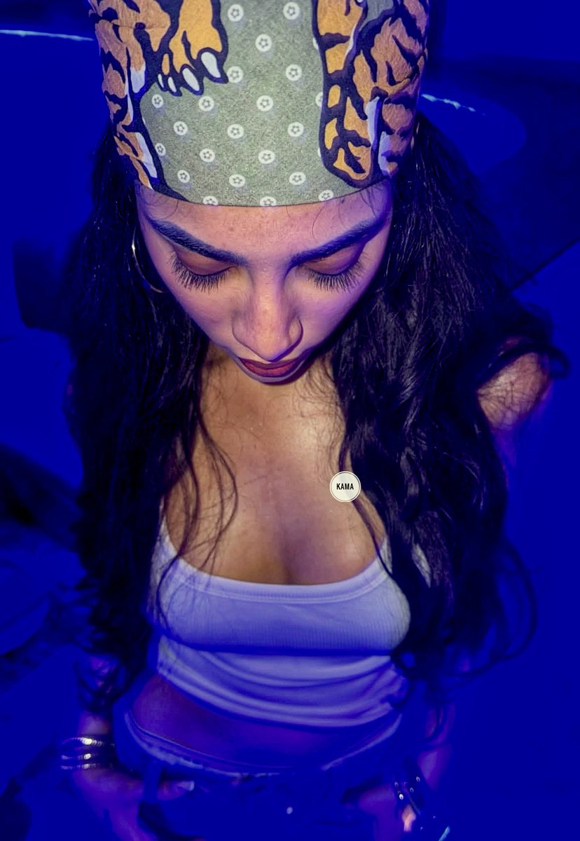 LordEndlessDark's tweet photo. Lishika 
Bajjila papa Kushitha chelli 
Idi entra dani kante kasi ga undi 
🥵🥵🔥🔥🔥 https://t.co/jXh8Y77Awy