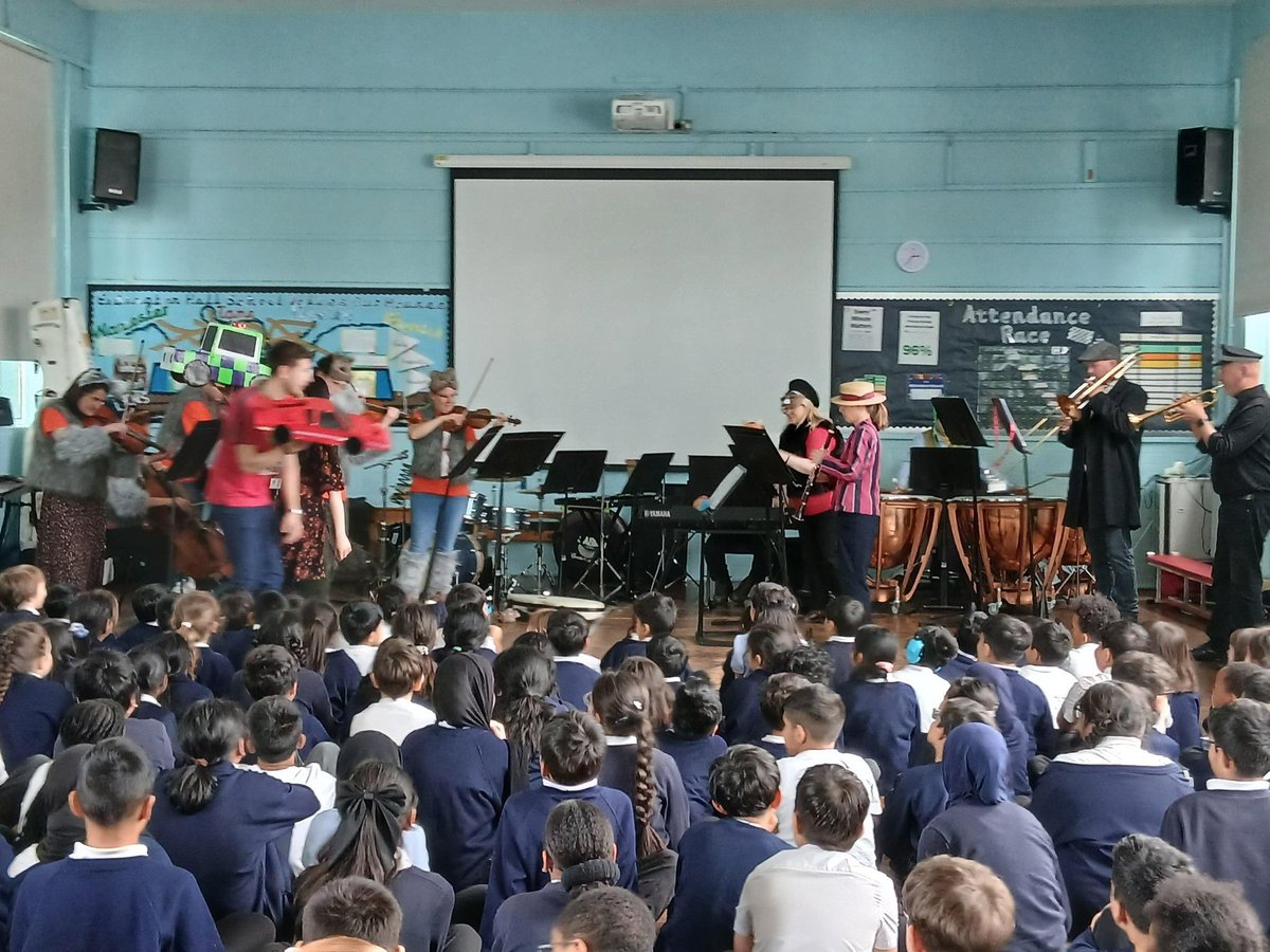 ErdingtonHallPS's tweet photo. 🎶 What an amazing experience for our school yesterday! We won a competition for Reception to Y6 for a visit from the City of Birmingham Symphony Orchestra. They brought The Wind in the Willows to life through music. A truly unforgettable day for all! ✨🎻 #CBSO #MusicInSchools https://t.co/lfJl5tGgq4