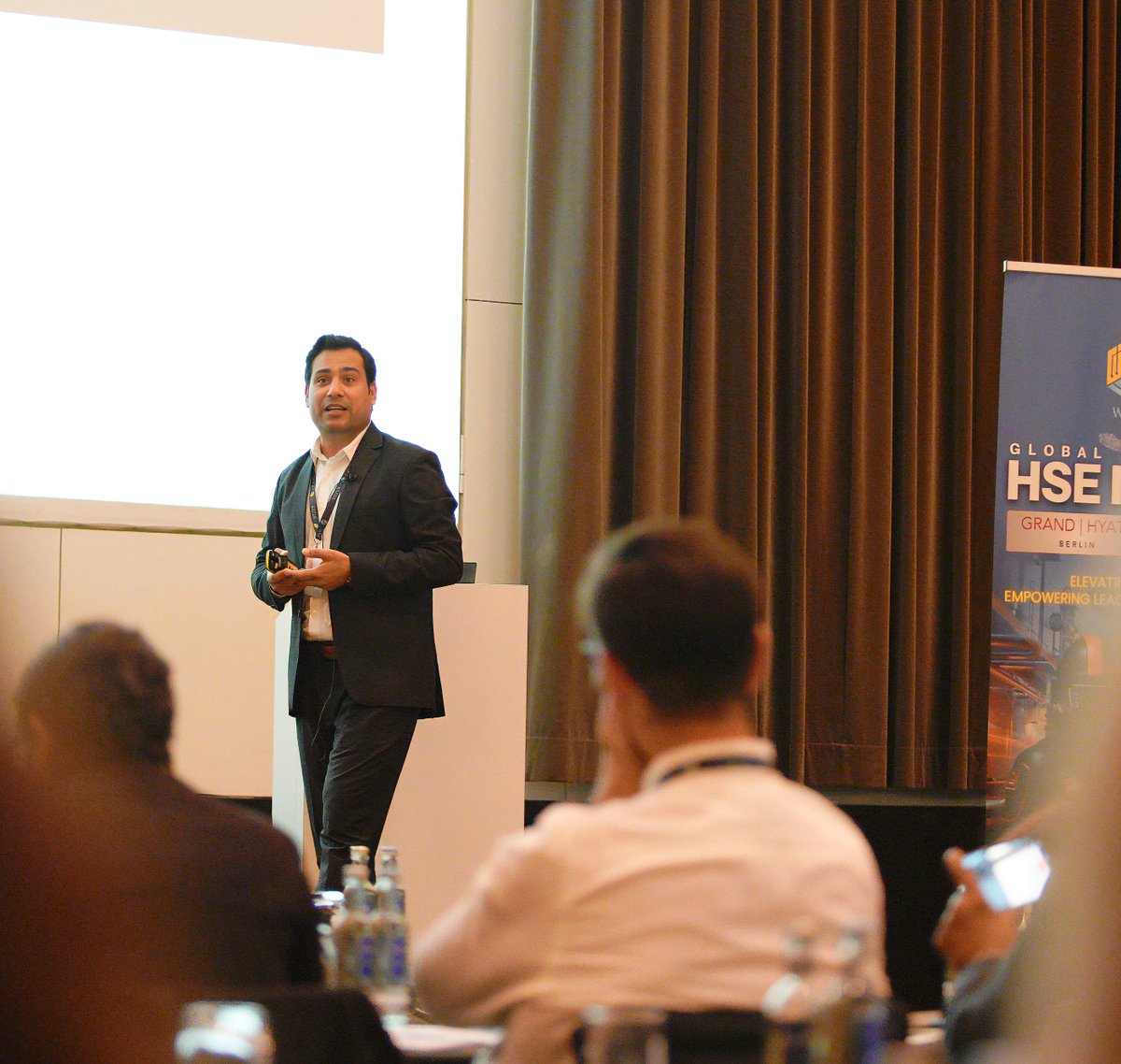 albawani's tweet photo. شاركت  البواني في منتدى Global HSSE Nexus 2.0 في برلين – ألمانيا، تحت شعار «الارتقاء بالسلامة وتمكين القيادة».
ومثّل البواني مدير إدارة الصحة والسلامة والأمن والبيئة، السيد سيد مظهر، حيث استعرض أهمية تمكين العاملين ميدانيًا، وتعزيز ثقافة السلامة، ودمج الاستدامة والاستعداد للمخاطر ضمن ممارسات HSSE.

AlBawani participated in Global HSSE Nexus 2.0 in Berlin under the theme “Elevating Safety, Empowering Leadership.”
Our HSSE Director, Syed Mazhar, shared insights on empowering workers as safety leaders and integrating sustainability, climate risk, & resilience into HSSE practices.
#AlBawani #HSSE #SafetyLeadership #Sustainability