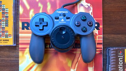 RowdyRod's tweet photo. @mygamesir Yoke steering wheel? I'll pass on that. The controller reminds me of an old namco controller. I like it, I'm a sucker for nostalgia! https://t.co/zv6uOHsHgX