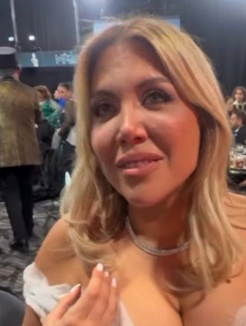 Inés tweet media
