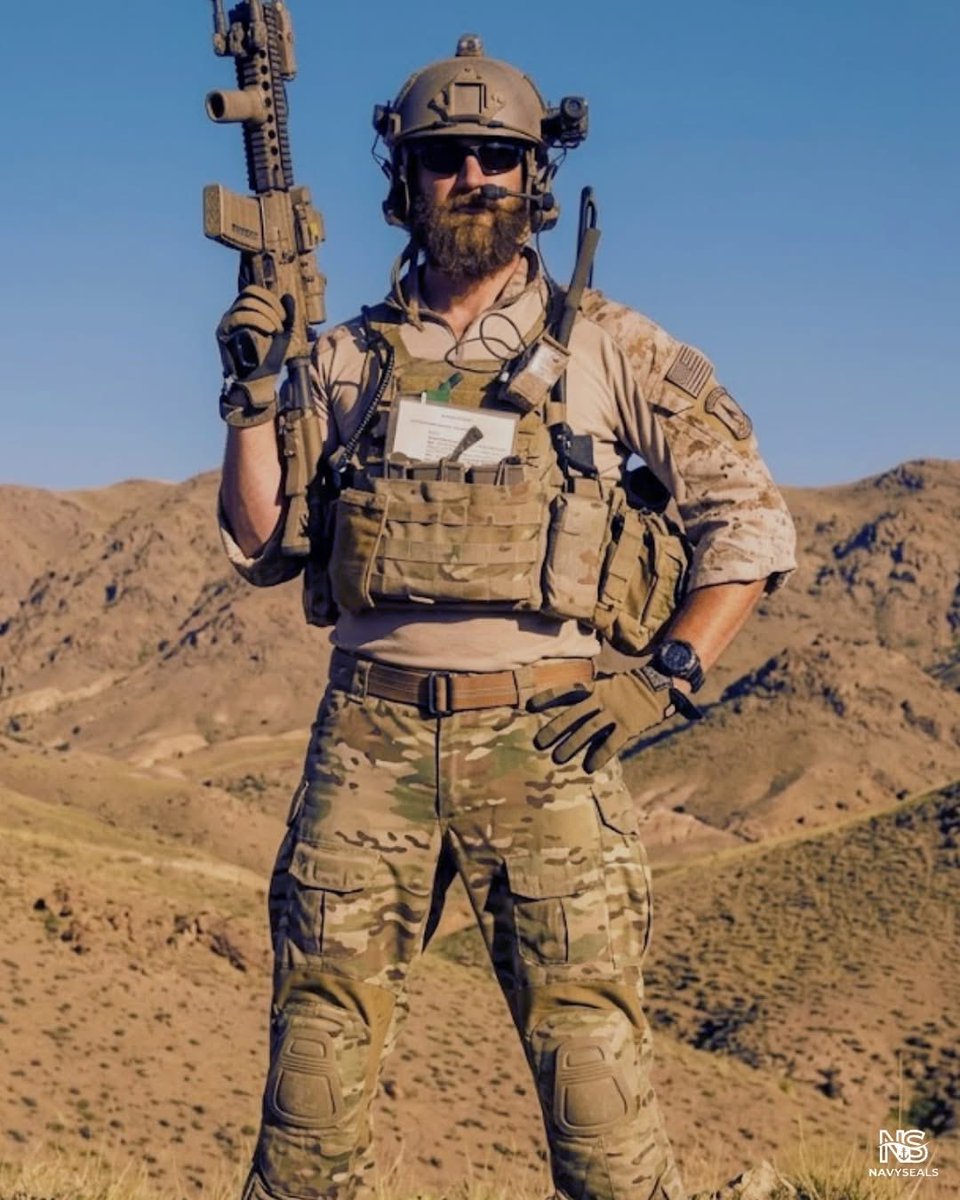 🇺🇸 Fourteen years ago , Navy SEAL Patrick D. Feeks made the ultimate ...