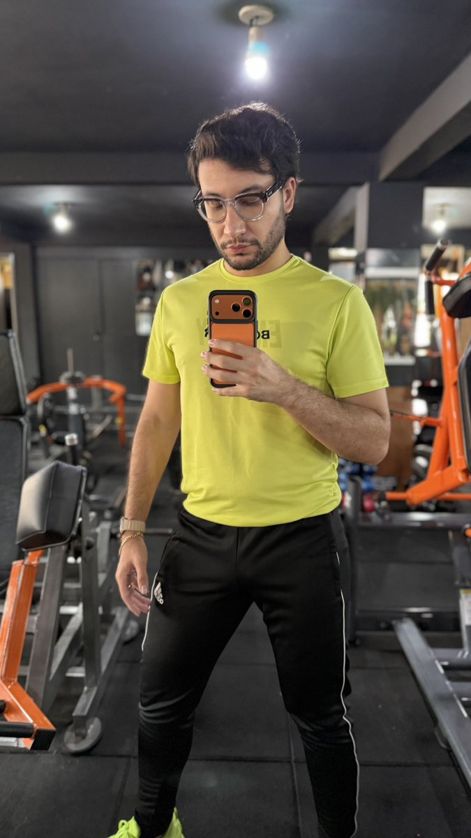 eujohnadv's tweet photo. Feito 🔥 

#gym #treino https://t.co/TOQZwH9L5O