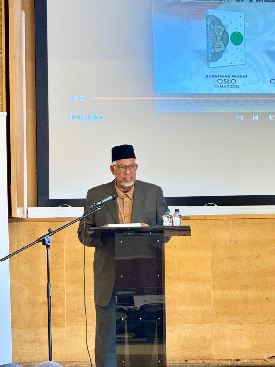 EmbofMYinSE's tweet photo. The event successfully gathered approximately 150 guests comprising members of the diplomatic corps, local community and representatives from various organisations. https://t.co/Wfo5O4PWMn