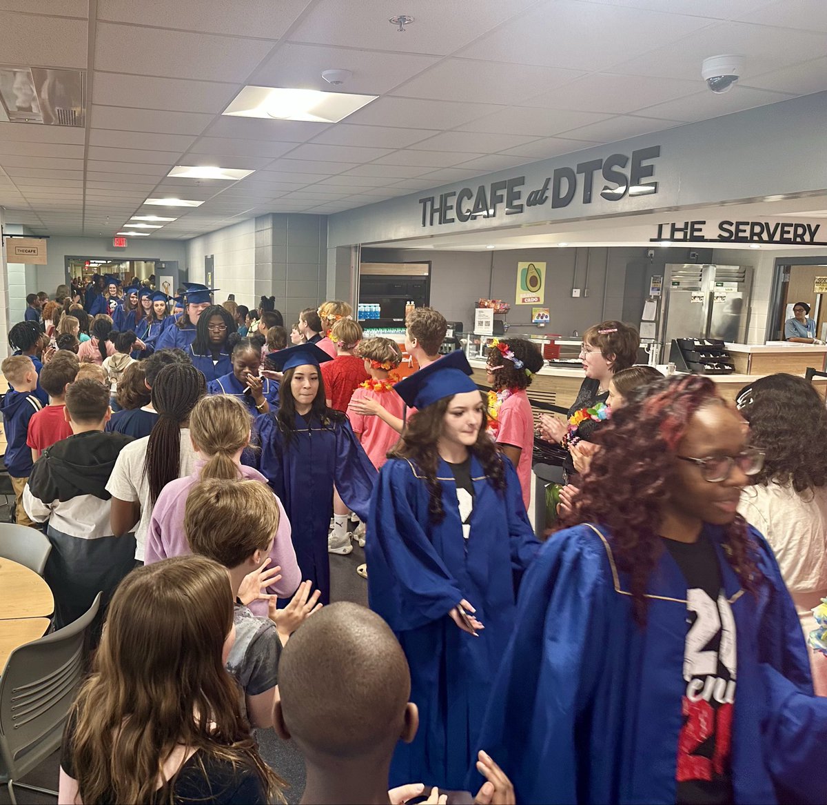 MSDDecatur's tweet photo. Congratulations to @DTSExcellence seniors!!  #DecaturProud https://t.co/dmuiXMHcwi