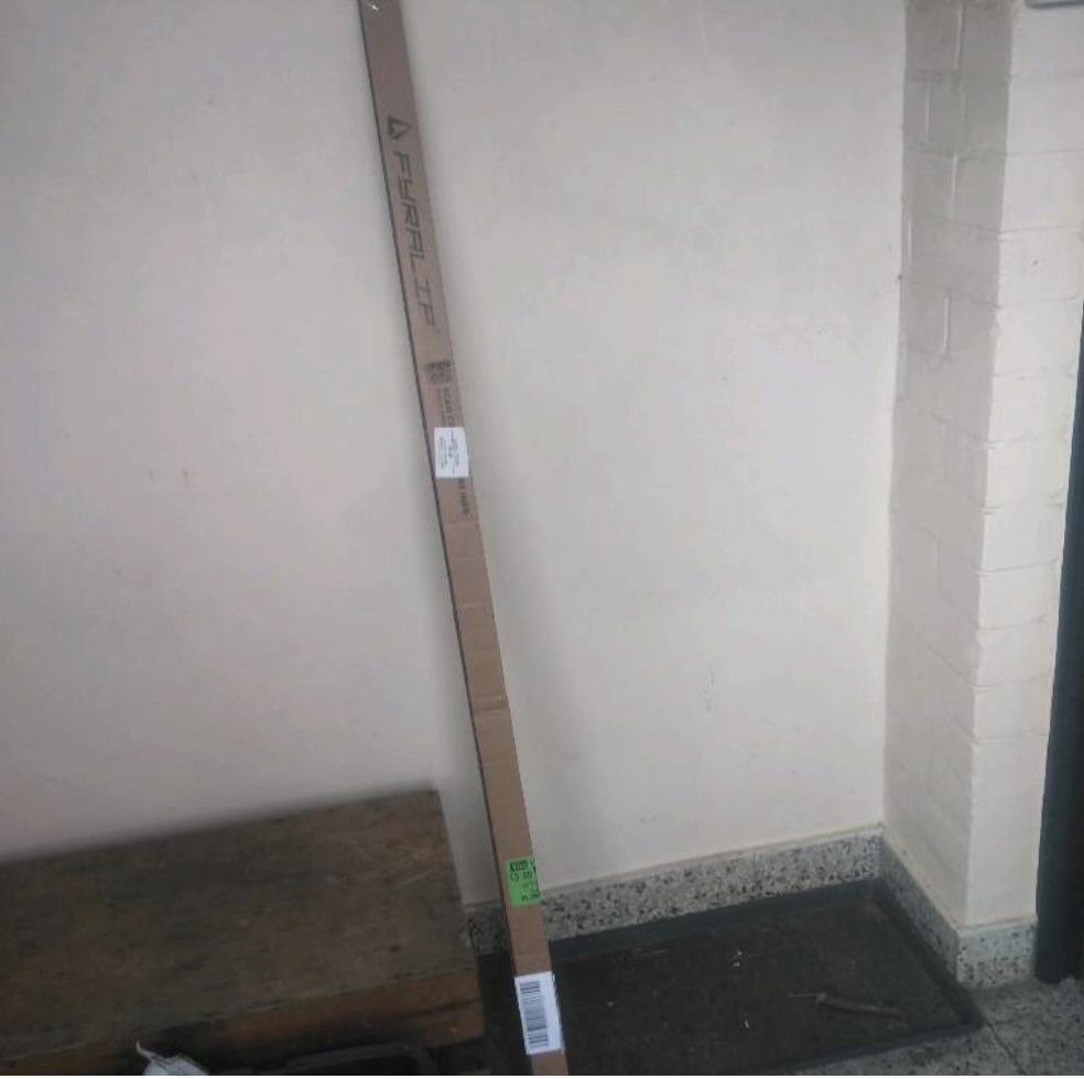shergar83's tweet photo. Mid last week @dhlexpressuk sent me proof of delivery except it was a stranger's house in the photo and not mine. Informed DHL within 20 minutes of the notification; 5 days later? Still waiting for a response. Anyone know this house? https://t.co/7BTvYxV1ZM