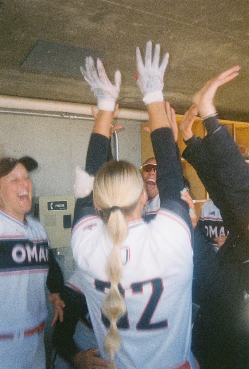 Omaha Softball tweet media