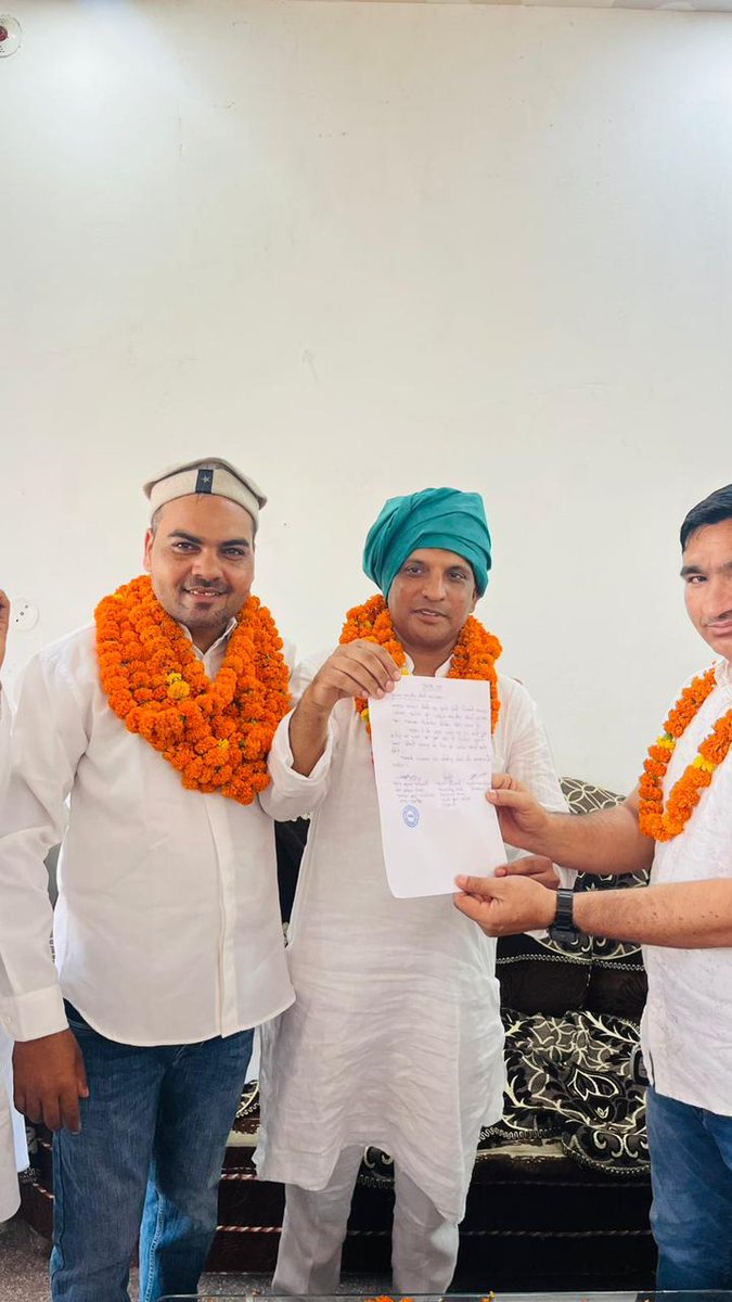 saifimahasabha's tweet photo. 18/05/2026 को अखिल भारतीय सैफी महासभा के लिए गौरवपूर्ण क्षण रहा, जब जनाब Dr. Irfan Saifi साहब को संगठन का राष्ट्रीय अध्यक्ष मनोनीत किया गया।
उनकी नियुक्ति से समाज में नई ऊर्जा, एकता और विकास की उम्मीद और मजबूत हुई है। https://t.co/ygjWZIYsJx