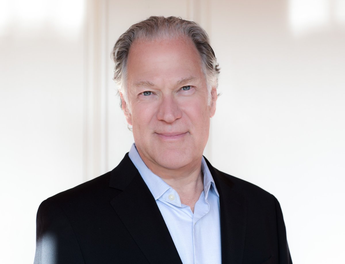 kaleidescape's tweet photo. Today, we are pleased to announce that veteran media executive Michael Lambert has joined @Kaleidescape’s board of directors. “Michael is a digital‑entertainment titan with four decades building networks, studios and theatrical businesses and advising top private equity firms,” said Tayloe Stansbury, Kaleidescape’s chairman & CEO. “His background building television networks, film production and exhibition businesses, and advising leading private equity firms gives him a rare, wide-angle view of the entertainment ecosystem – exactly the perspective we need as we expand our market reach.”

Please join us in welcoming Michael to @Kaleidescape!

Link to press release: https://t.co/ZEtGh4SAaY

#Kaleidescape #BestMovieServer #UltimateMoviePlatform #EscapeBeyondCinema #homecinema #hometheater #4k #dolbyatmos #DolbyVision #HDR #HighFidelilty #HighFidelityMovies