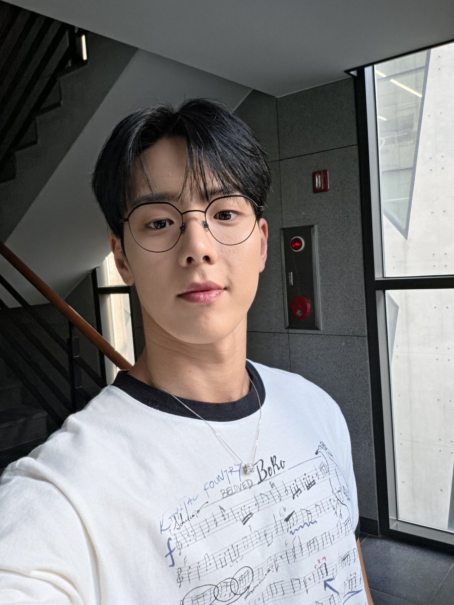 MONSTA X BASE tweet media
