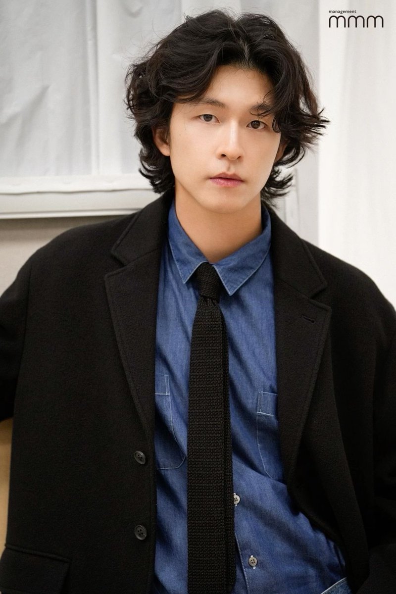 heavenlyelf's tweet photo. have a hong kyung day everyone https://t.co/4F3DHbyL2V