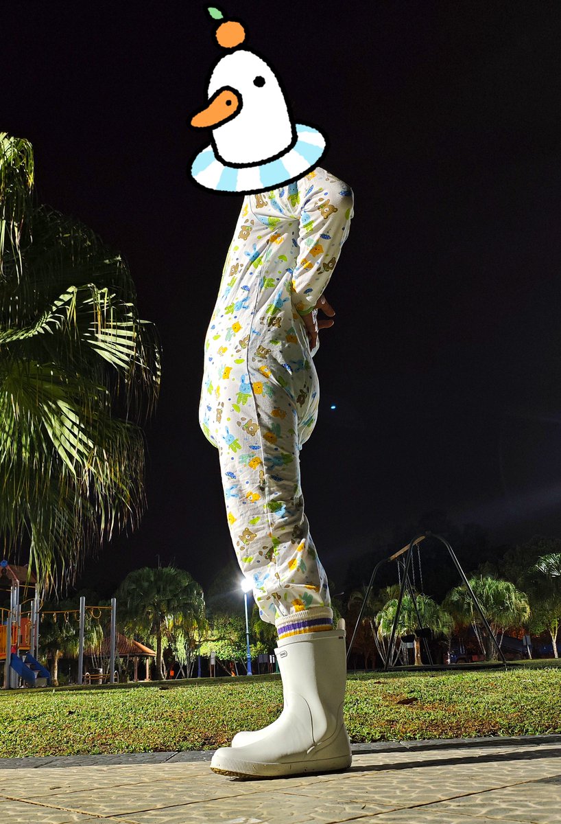 brybry_abdl's tweet photo. Exploring a park 🫣 https://t.co/k3nYVzZLZA