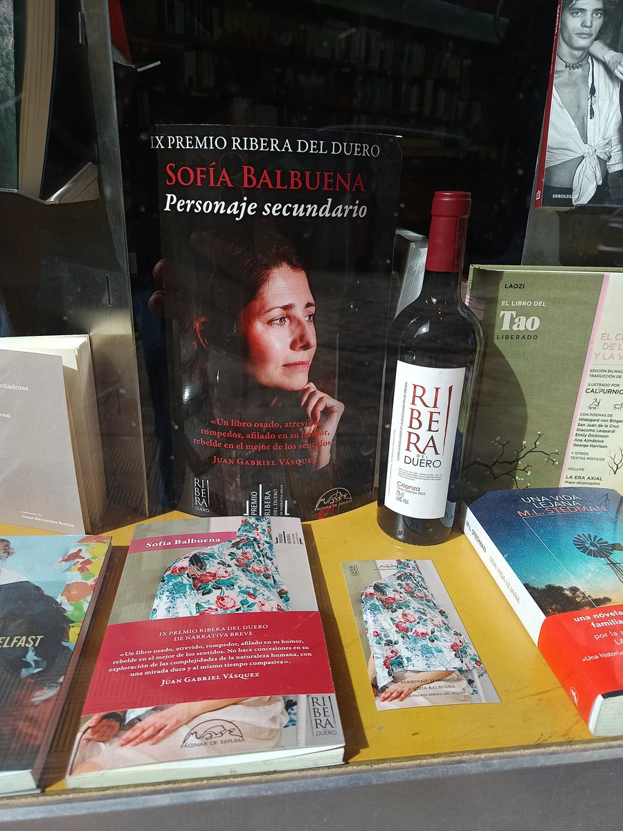 LibreriaAnonima's tweet photo. Personaje secundario de Sofía Balbuena es el libro ganador del premio @DORibera del Duero que publica @paginasdeespuma y por aquí contentos porque siempre nos descubren nuevas formas de narrar el mundo , ❤️💓, muchas gracias . https://t.co/3q5BfoJBln