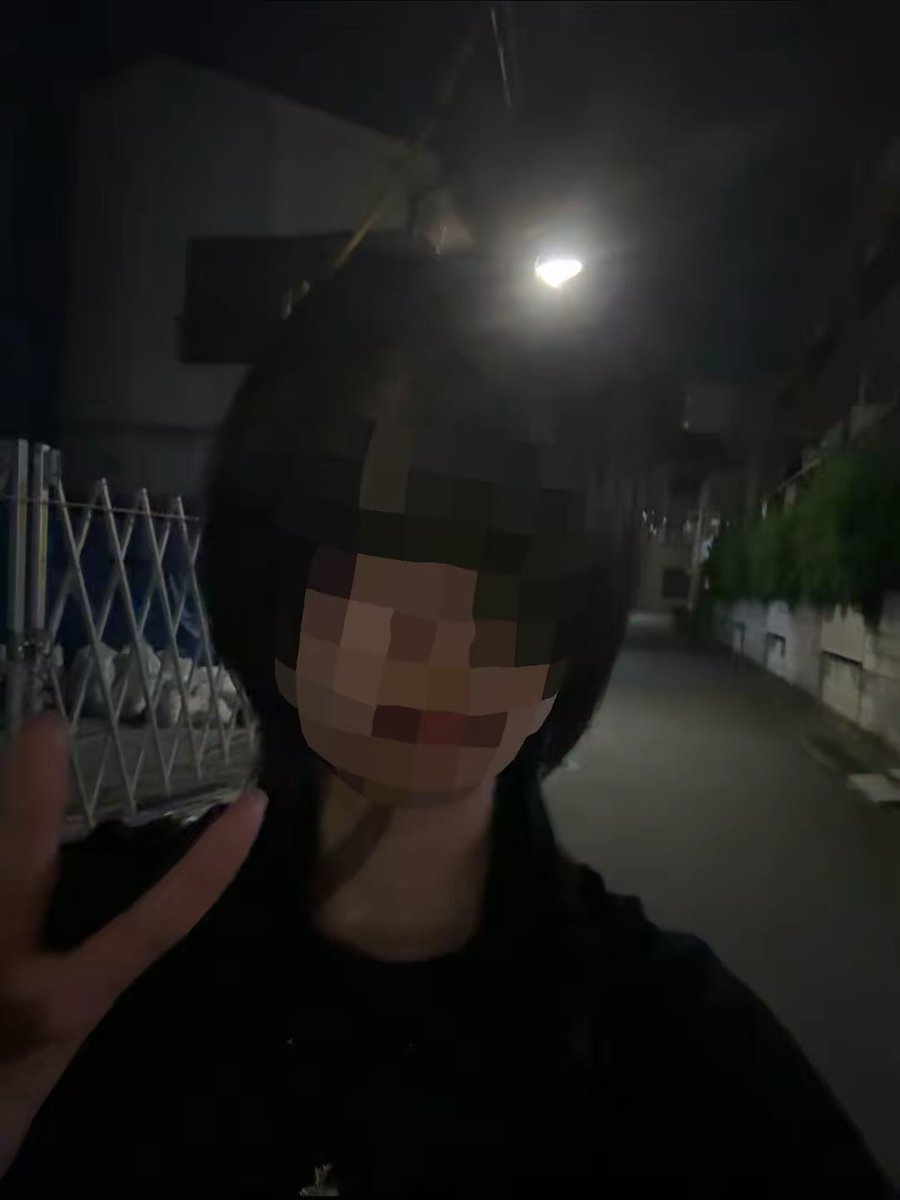 他責 tweet media