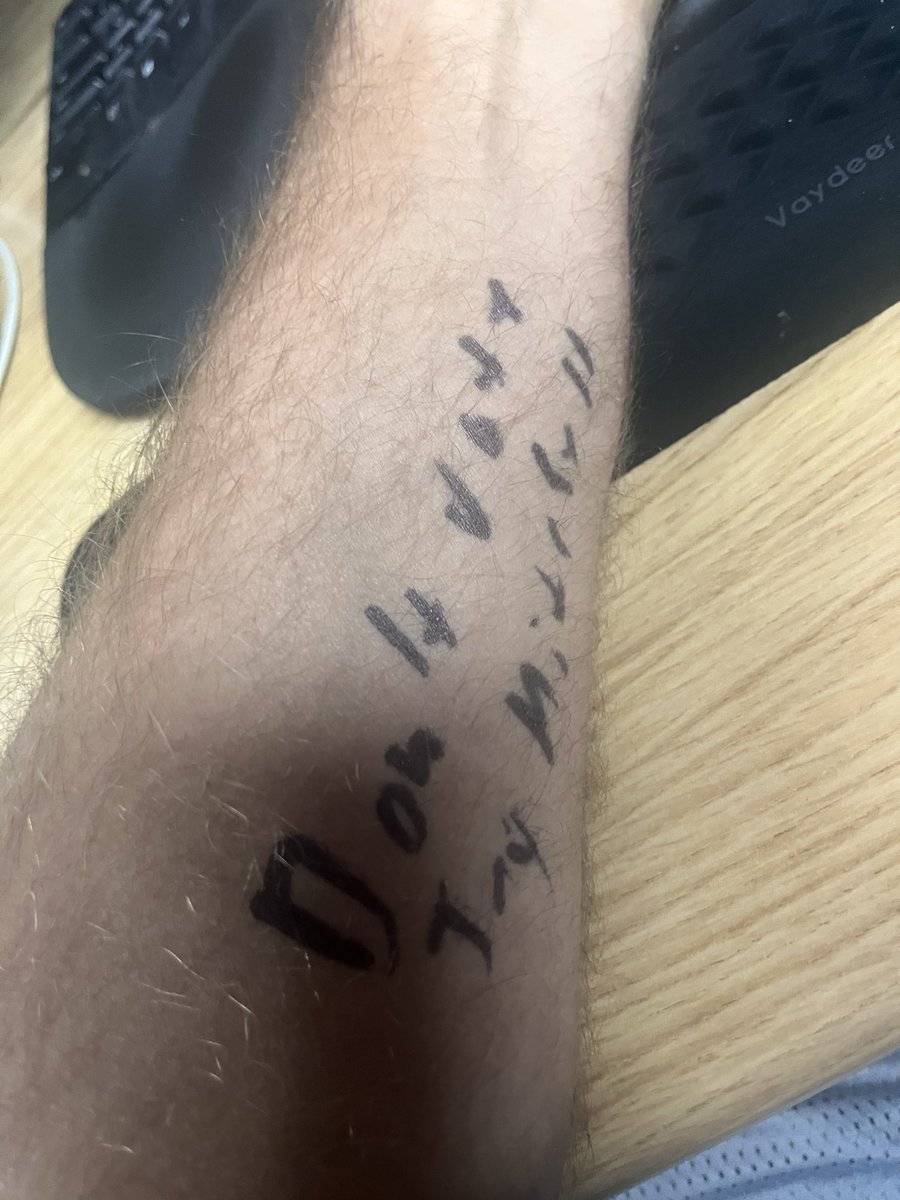RickMuscles's tweet photo. these dang politicians won’t stop texting
me so i found a way to remind myself who not to vote for.

don’t vote for Jay Mitchell! don’t do it! he’ll text your ass when you’re busy! https://t.co/ENpB4X9Ijq