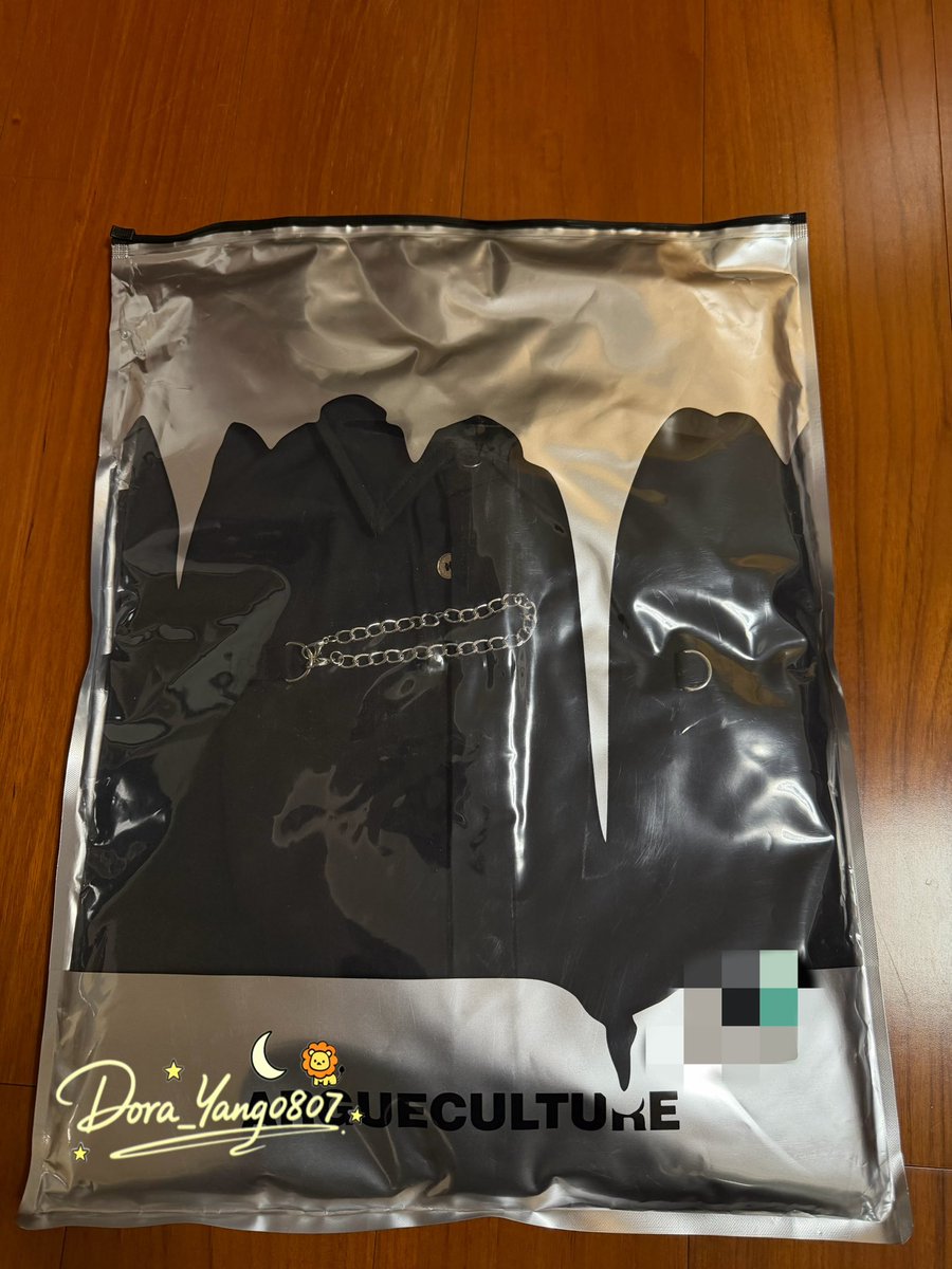 Dora_Yang0807's tweet photo. The clothes I gave you half a year ago. Look nice in it. @Williamjkp1 #Williamjkp https://t.co/OJVDcZiFOn
