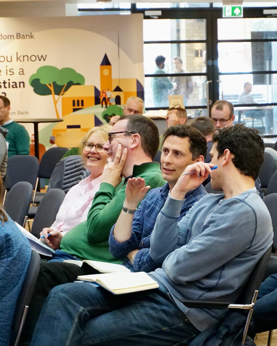 ReachMinUK's tweet photo. It was such a joy to gather with over 300 people in London last week! Full of great conversations, great food, and lots of great wisdom from the talks and seminars to think through. https://t.co/yopW1h7H6u