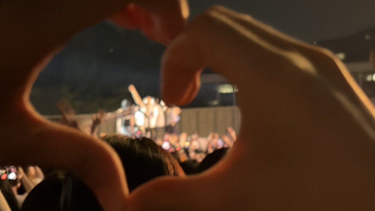 1v3zz's tweet photo. ♡ https://t.co/PoafDX0JJA
