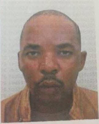 Koena_za's tweet photo. ⚠️ HELP POLICE LOCATE THE FAMILY ⚠️

The South African Police Service in Delportshoop is appealing to the public for assistance in tracing the family of a man who sadly lost his life after being knocked over by a truck on the R31 road between Koopmansfontein and Danielskuil.

The deceased has been identified as Andile Cingo (38). The accident happened on Sunday, 27 July 2025, at around 19:05.

His body remains unclaimed at the state mortuary, and police believe he may have relatives in Danielskuil, Postmasburg, Lusikisiki, Bizana, or Springs.

Photos of the deceased have been released in the hope that someone may recognise him and help authorities contact his family.

Anyone with information is urged to contact Delportshoop Police Station or the Investigating Officer, Warrant Officer Jim Williams, on:
📞 073 465 2104
📞 060 972 3270

Please share this post. Someone out there may be searching for him without knowing what happened. 🙏