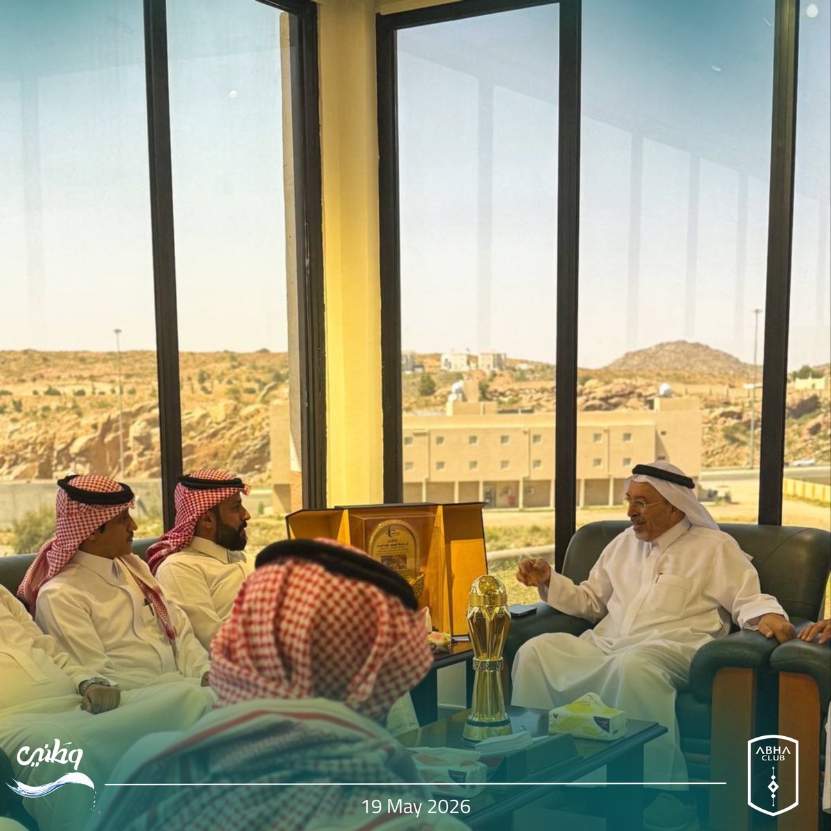 WatanyWater's tweet photo. نفخر في #مياه_وطني بكوننا جزءًا من نجاح شريكنا #نادي_أبها، ومشاركتهم فرحة تحقيق لقب دوري يلو لأندية الدرجة الأولى لموسم 2025–2026، وصعودهم إلى دوري روشن السعودي للمحترفين 🏆💚 https://t.co/9fnUHunn2h