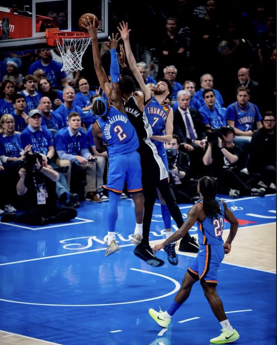 MichaeIRomann's tweet photo. The new wave of Wemby haters calling him good only because he’s “tall” are the equivalent to people calling sga a free throw merchant 😭😭 https://t.co/UcBaXuXaUU