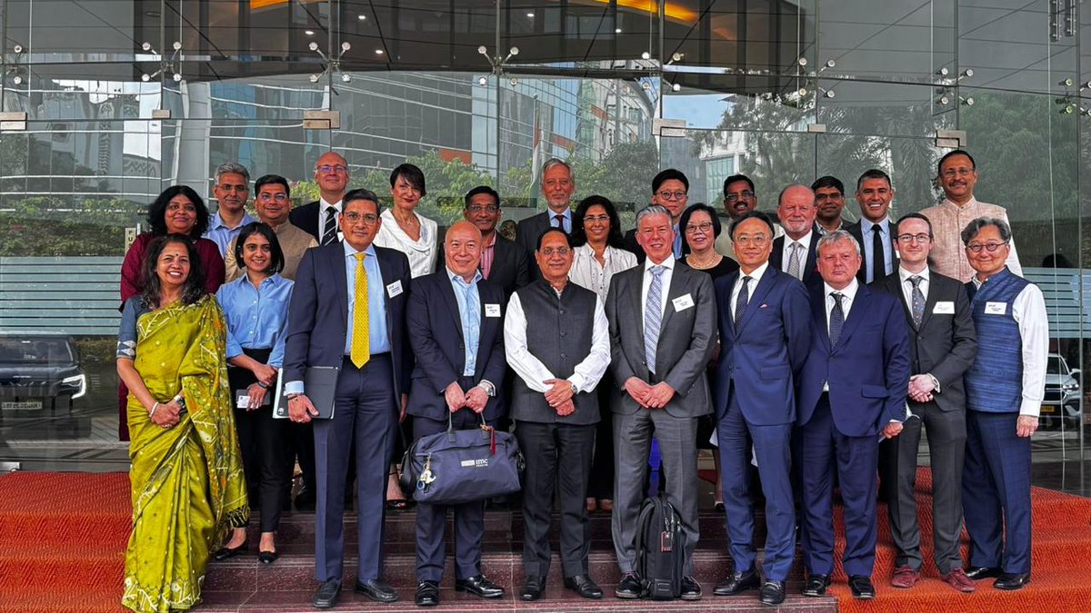 SEBI_updates's tweet photo. Chairman, SEBI met Board members of ASIFMA (Asia Securities Industry &amp; Financial Markets Association) in Mumbai today. During the meeting, Chairman mentioned about the recent reforms carried out by SEBI for FPIs and ongoing efforts in the direction of Ease of Doing Business. https://t.co/xRvVCObSSq