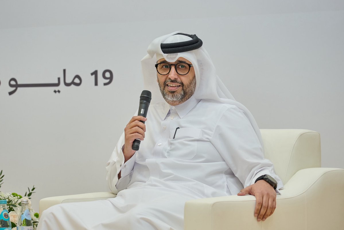 كلية المجتمع في قطر tweet media