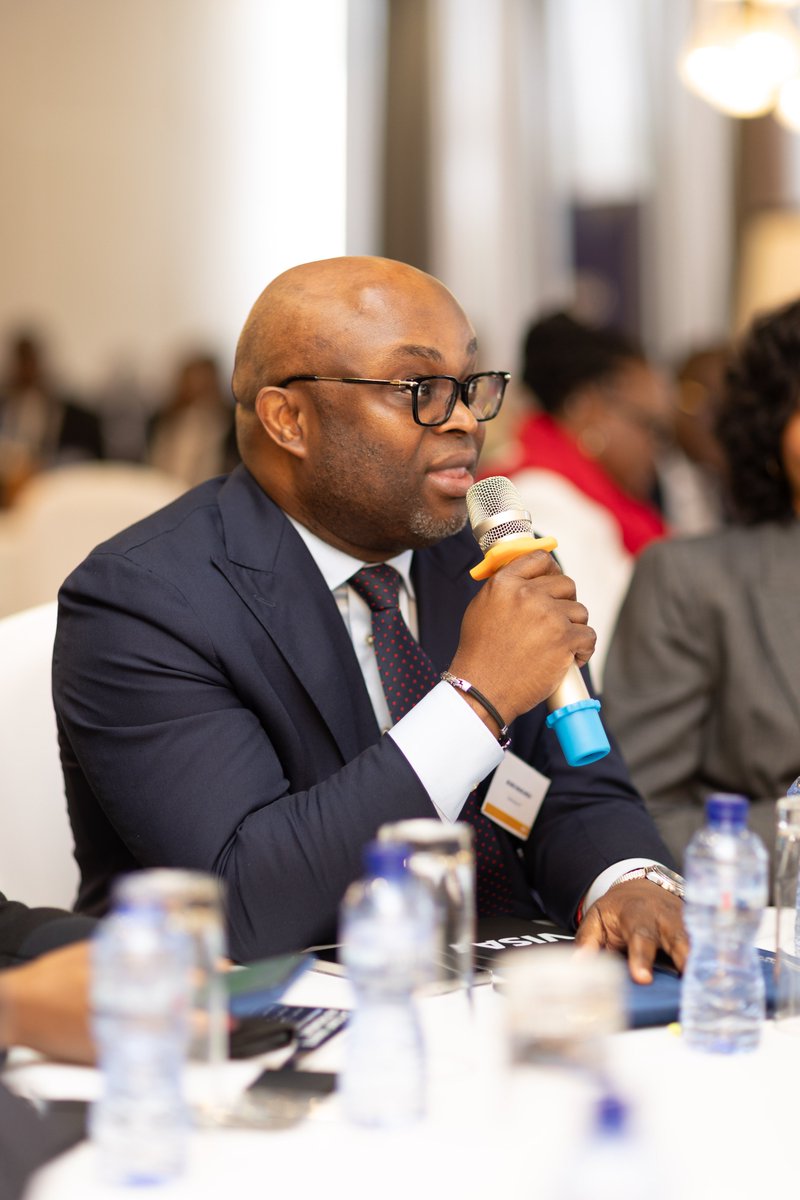 AC_des_banques's tweet photo. à la lutte contre le blanchiment des capitaux et le financement du terrorisme (LBC/FT).
Organisé avec le soutien actif de la Banque Centrale du Congo, cet atelier a réuni les institutions financières bancaires et non bancaires https://t.co/87bjO4eMEO