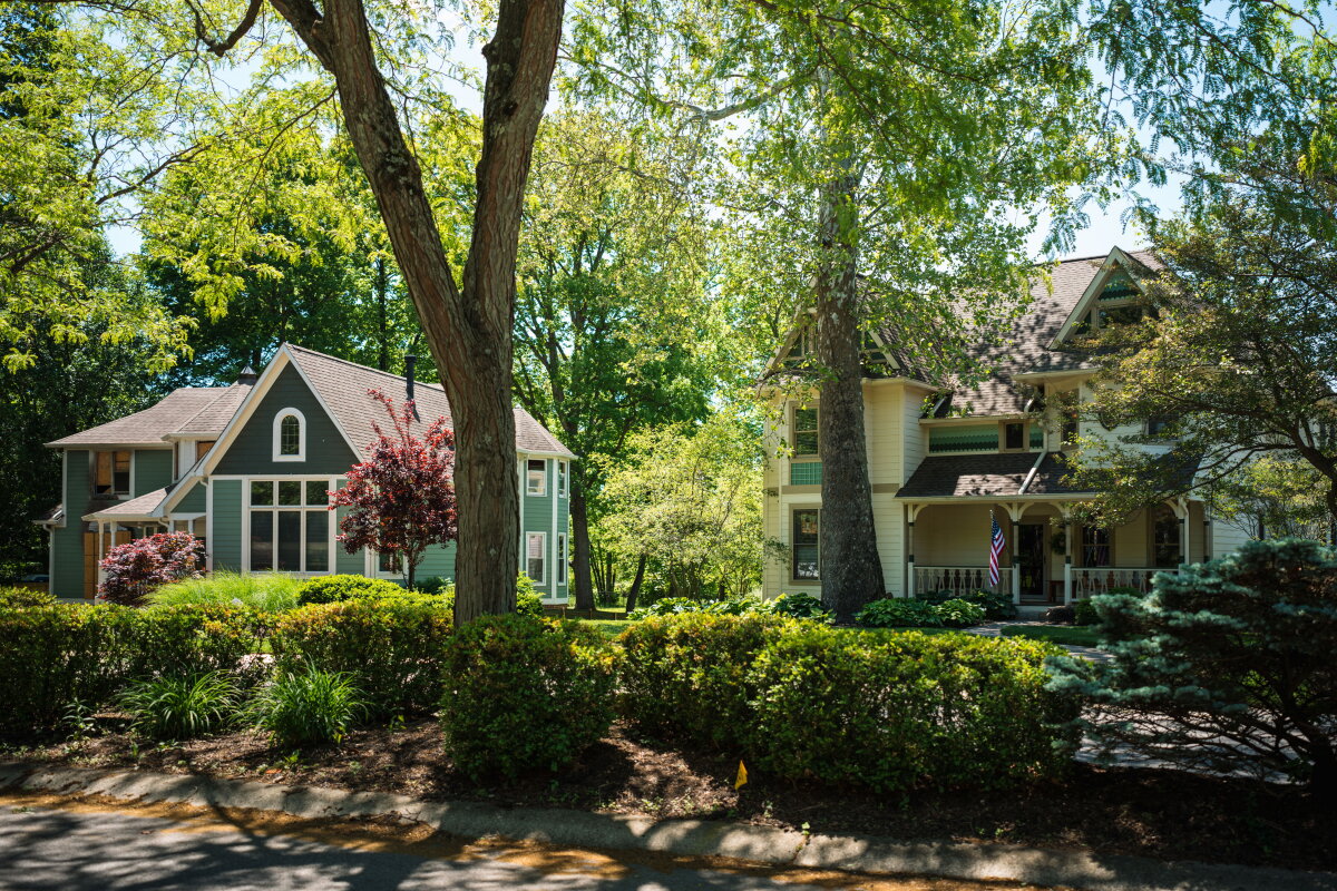 usnews's tweet photo. Discover the charm and community spirit that make Carmel, Indiana the top spot to call home in America! 🏡✨ #BestPlaces https://t.co/Kv1dMcZvxf https://t.co/ps1d2RfNI7