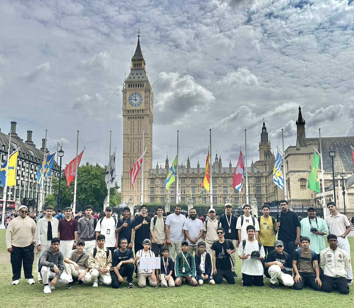 aheduoman's tweet photo. برنامج تطوير اللغة الانجليزية ببريطانيا 🇬🇧 
✈️🇬🇧 11 July 2026 | 4 weeks 
احجز الآن 
99874456 | 95070213 https://t.co/JQ3MzhlzDP