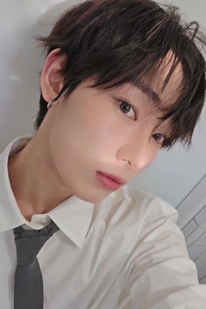 hani tweet media