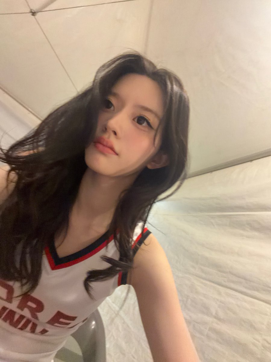 minju pics tweet media