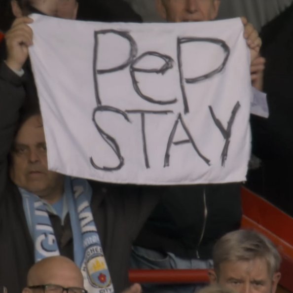 Footballtweet's tweet photo. 🚨 Manchester City fans making it clear to Pep Guardiola that they don't want him to leave. 👀 https://t.co/VRvgRMlMpc