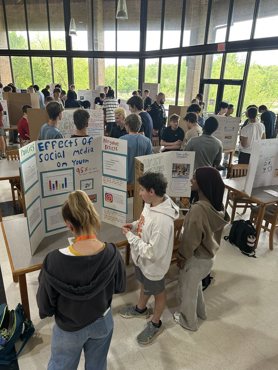 WWSSocStudies's tweet photo. Civics Fair 2026! A great way to wrap up a semester of Government class. A lot of terrific topics and presentations by passionate students. https://t.co/askdthHHlm